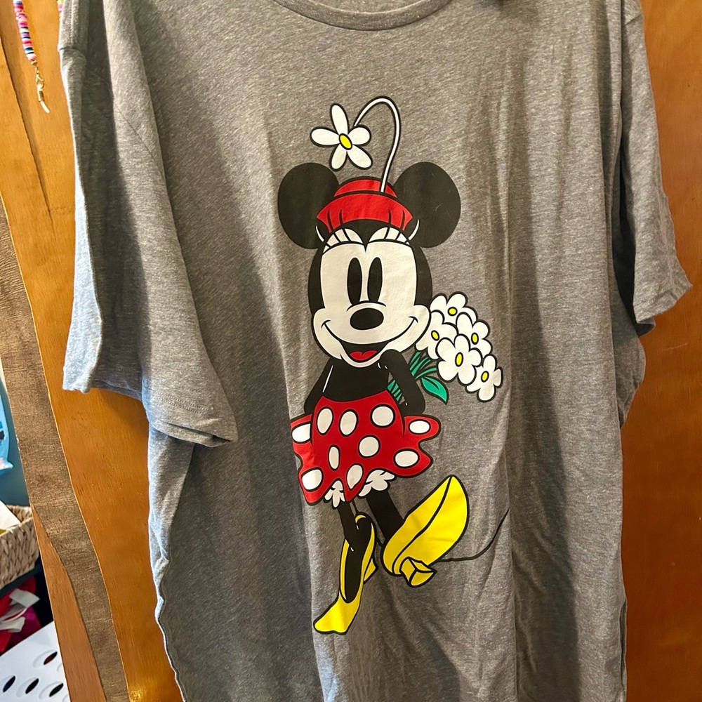 Old Navy Disney Minnie Mouse Shirt 4xl